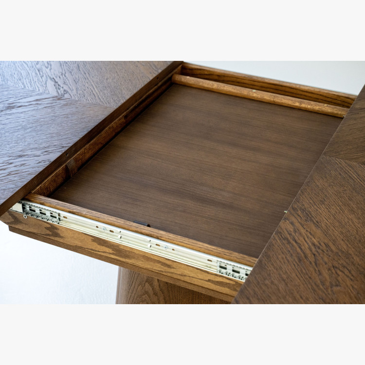 Designový okrúhly rozkladací stôl 130 cm v farbe orech