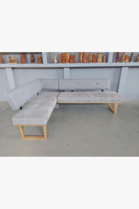 Rohová lavica Colmar – sivá, ľavý roh, dubové nohy (výstavný kus, outlet)