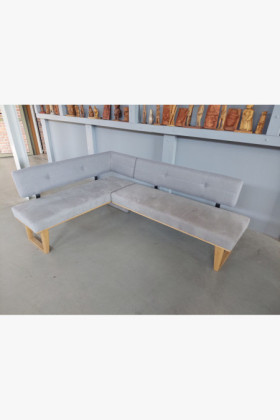 Rohová lavica Colmar – sivá, ľavý roh, dubové nohy (výstavný kus, outlet) 2