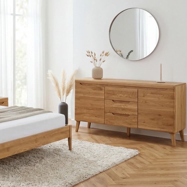 Manželská posteľ na nohách z dubu 180 x 200 cm, Látkové čelo