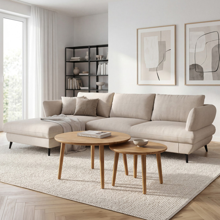 Sada okrúhlych konferenčných stolíkov