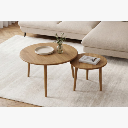 Sada okrúhlych konferenčných stolíkov