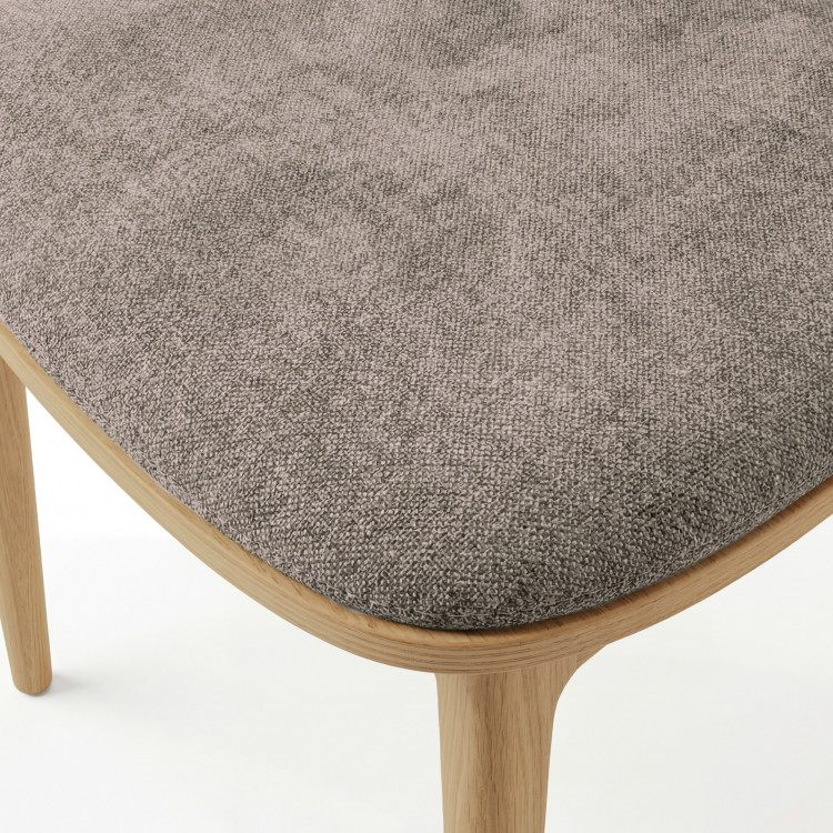 Čalúnená jedálenská stolička Vard z masívneho dubu – šedo-hnedá látka taupe