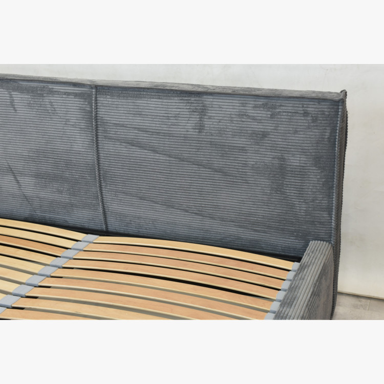 Čalúnená posteľ Ineza 180x200 s úložným priestorom sivá