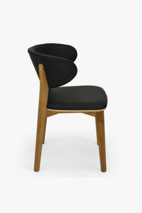 Čalúnená jedálenská stolička Saška – čierna talianska koža, masívny dub olejovaný 2