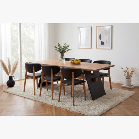 Čalúnená jedálenská stolička Saška – čierna talianska koža, masívny dub olejovaný