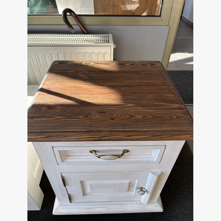 Nočný stolík provence - outlet