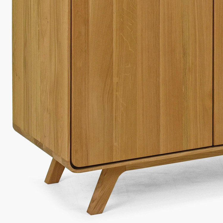 Dubová komoda Avalon 3 dvierka 134 cm – dub natural