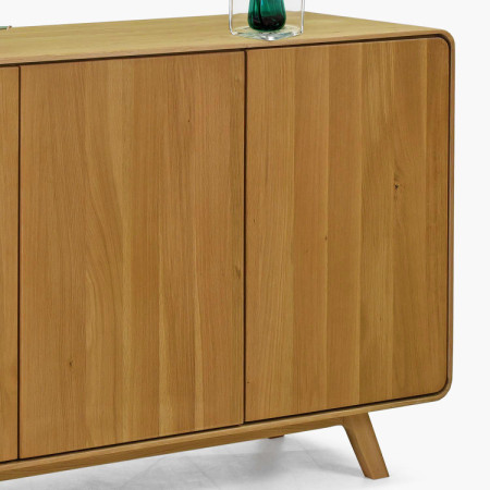 Dubová komoda Avalon 3 dvierka 134 cm – dub natural