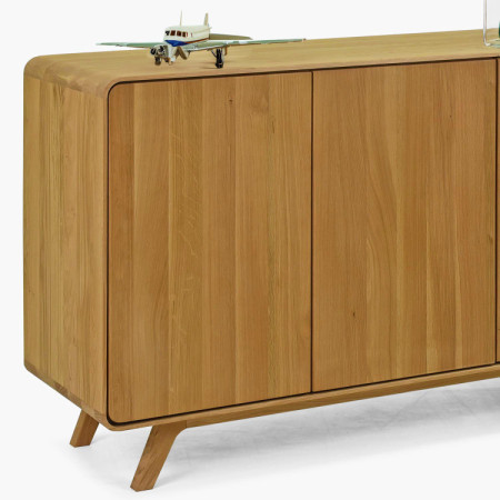 Dubová komoda Avalon 3 dvierka 134 cm – dub natural