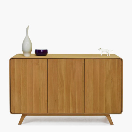 Dubová komoda Avalon 3 dvierka 134 cm – dub natural