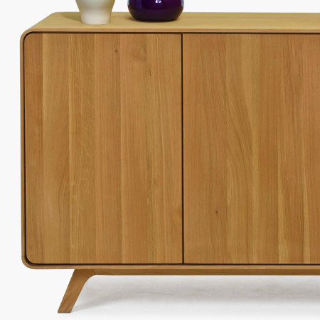 Dubová komoda Avalon 3 dvierka 134 cm – dub natural