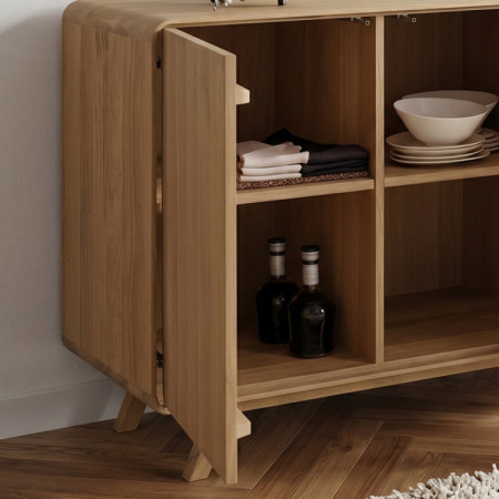 Drevená komoda dub biely s dvierkami