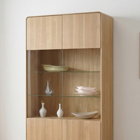 Dvojdverová dubová vitrína, dub biely