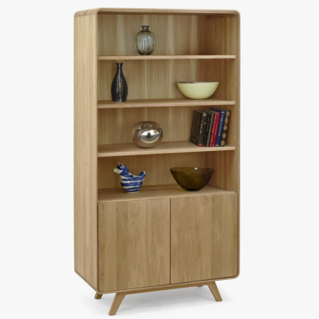 Drevený dubový regál s dvierkami, biely dub