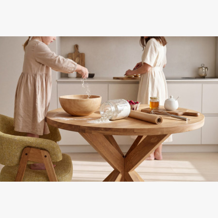 Dubová stolička s podrúčkami, žltá