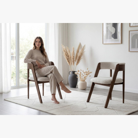 Luxusné dubové kreslo v orechovej farbe, krémová látka