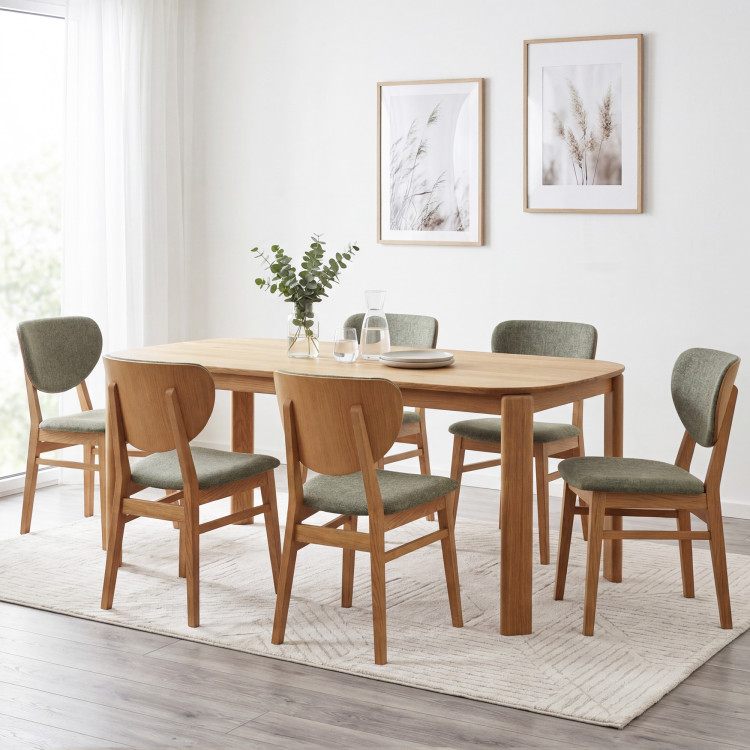 Dubová jedálenská stolička s čalúneným sedákom - látka zelená easy clean