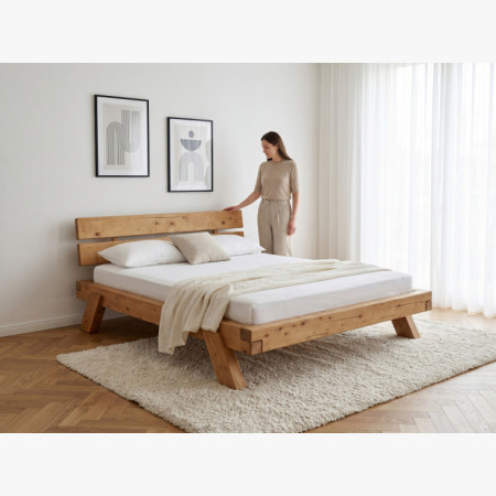 Masívna smreková posteľ 180 × 200 cm - Lienka