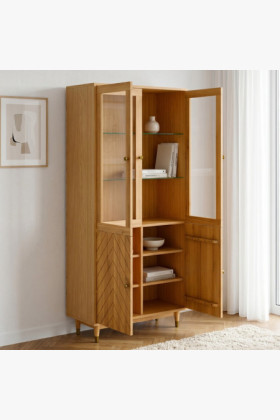 Dubová vitrína 95 cm s presklenými dvierkami a dekorom rybej kosti 2