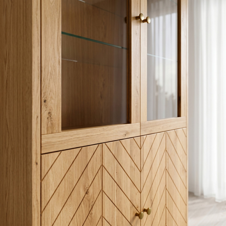 Dubová vitrína 95 cm s presklenými dvierkami a dekorom rybej kosti