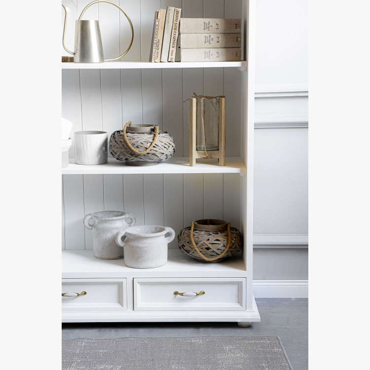 Knižnica v provensálskom štýle Biela patina