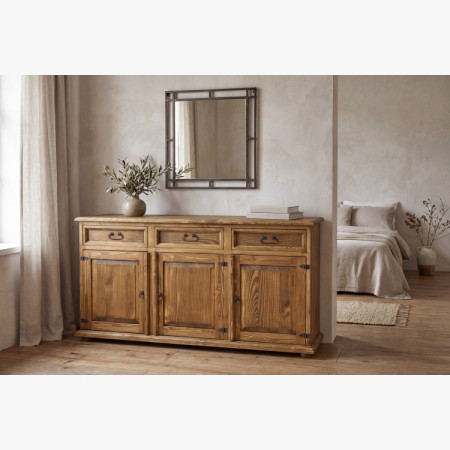 Veľká rustikálna komoda