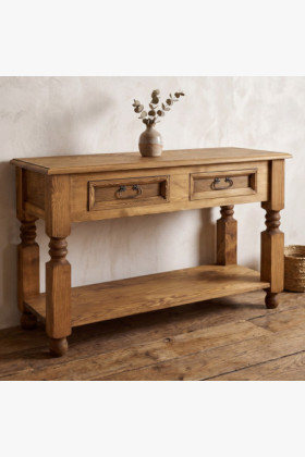 Príručný stolík do jedálne