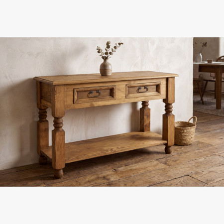 Príručný stolík do jedálne