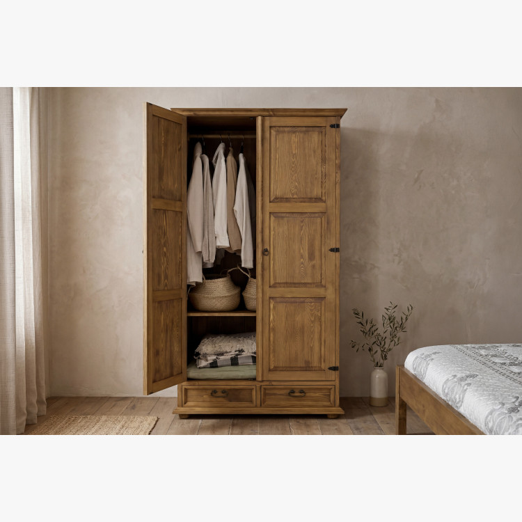 Šatní skriňa rustikálna