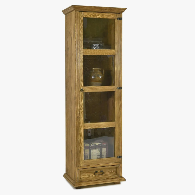 Vitrína v rustikálnom štýle