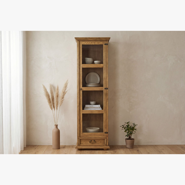 Vitrína v rustikálnom štýle