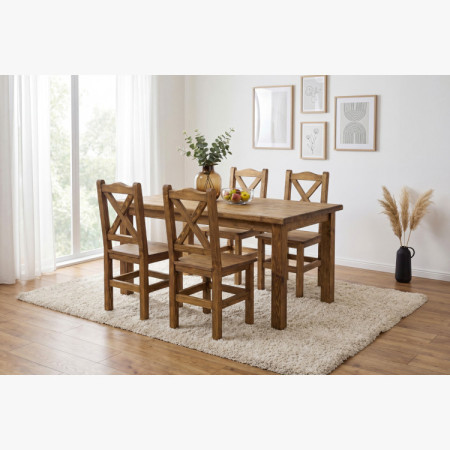 Jedálenská zostava v rustikálnom štýle