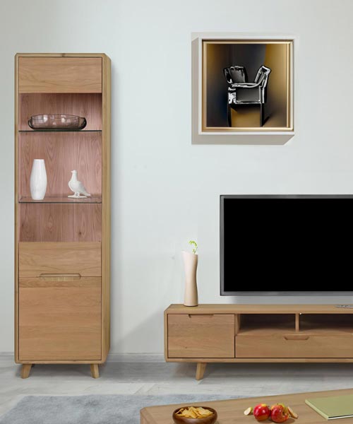 Bratislava - dubov&yacute; n&aacute;bytek