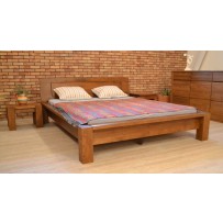 Pevná drevená posteľ z masívu, určená pre náročných - farba orech