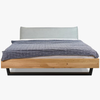 Kvalitná manželská posteľ z dubového masívu 180 x 200, prijemné čalúnené čelo 