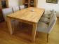 Na obrázku luxusný dubový stôl do jedálne 210 x 100