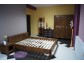 Manželská posteľ 180 x 200 ( farba orech ) 