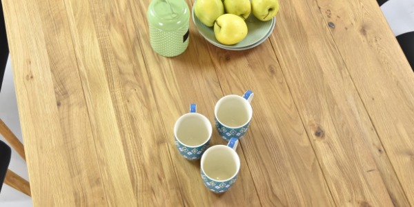 Čistenie a starostlivosť o drevený nábytok (olejovaný)