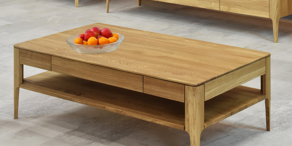 Konferenčný Stolík z Masívu